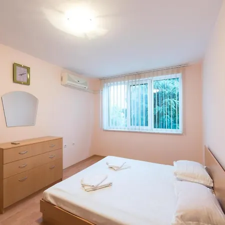 Apartamento Gt Marina & Panorama *